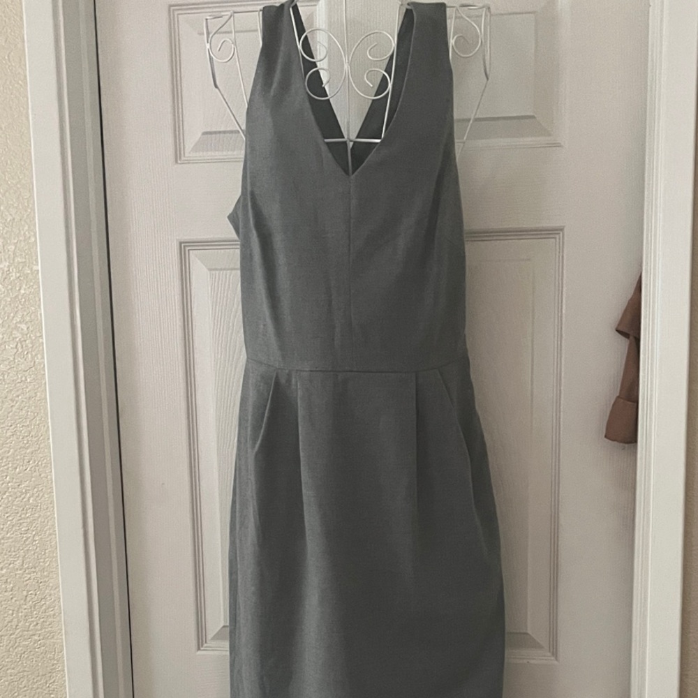 Elegant heather Gray Sleeveless Dress back bow. Side zipper